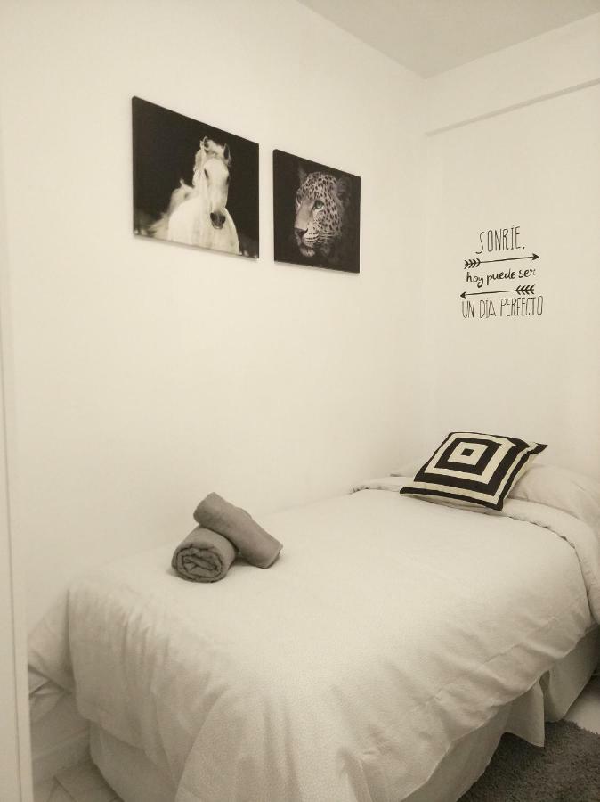 Apartamento Capuchinos Малага Екстериор снимка